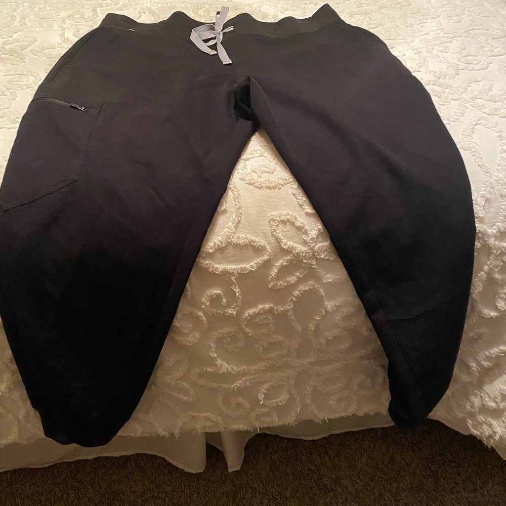 FIGS JOGGER PANTS